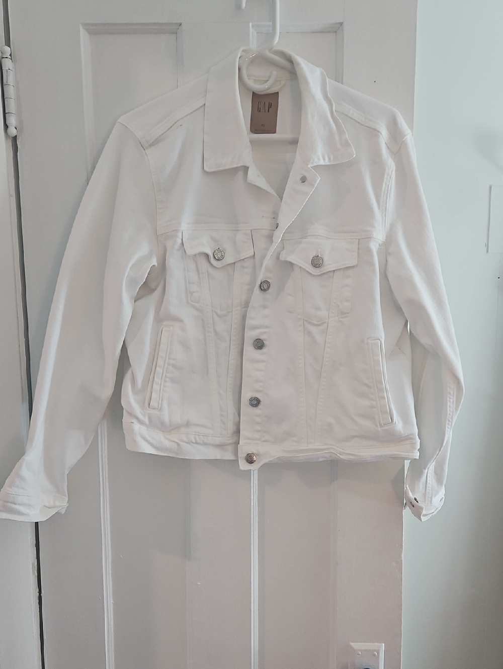 GAP White Denim Trucker Jacket